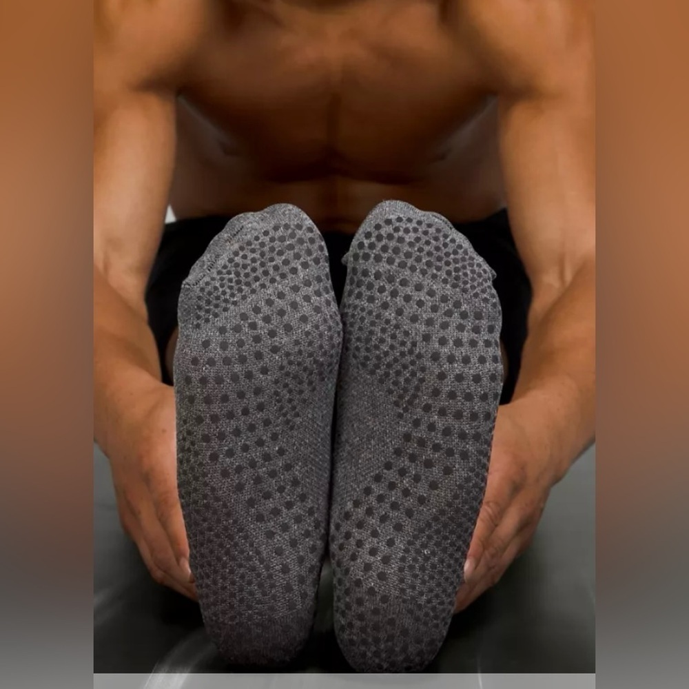 Lululemon Studio‎ Tab Sock in Heathered Gray